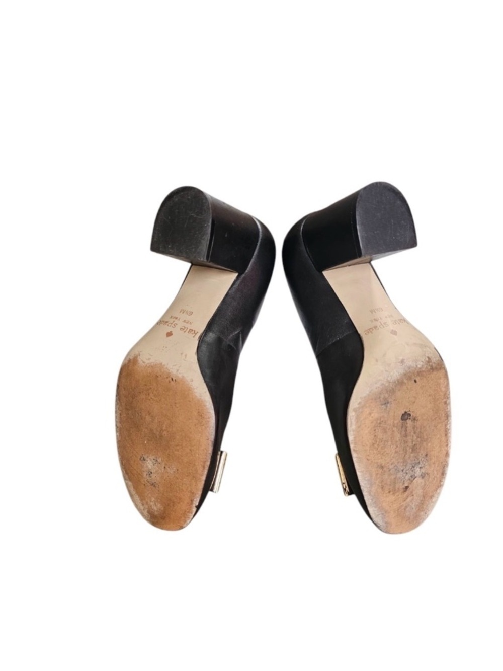 Kate Spade Y2K Black Leather Gold Bow Block Heel Pumps Size 6.5 Classic Preppy - Picture 6 of 8